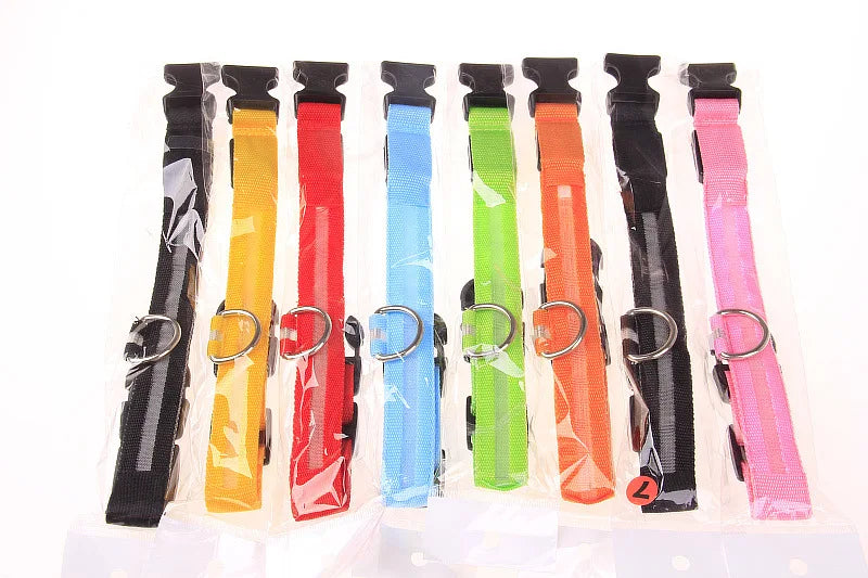 Collar LED Recargable de Nylon para mascotas